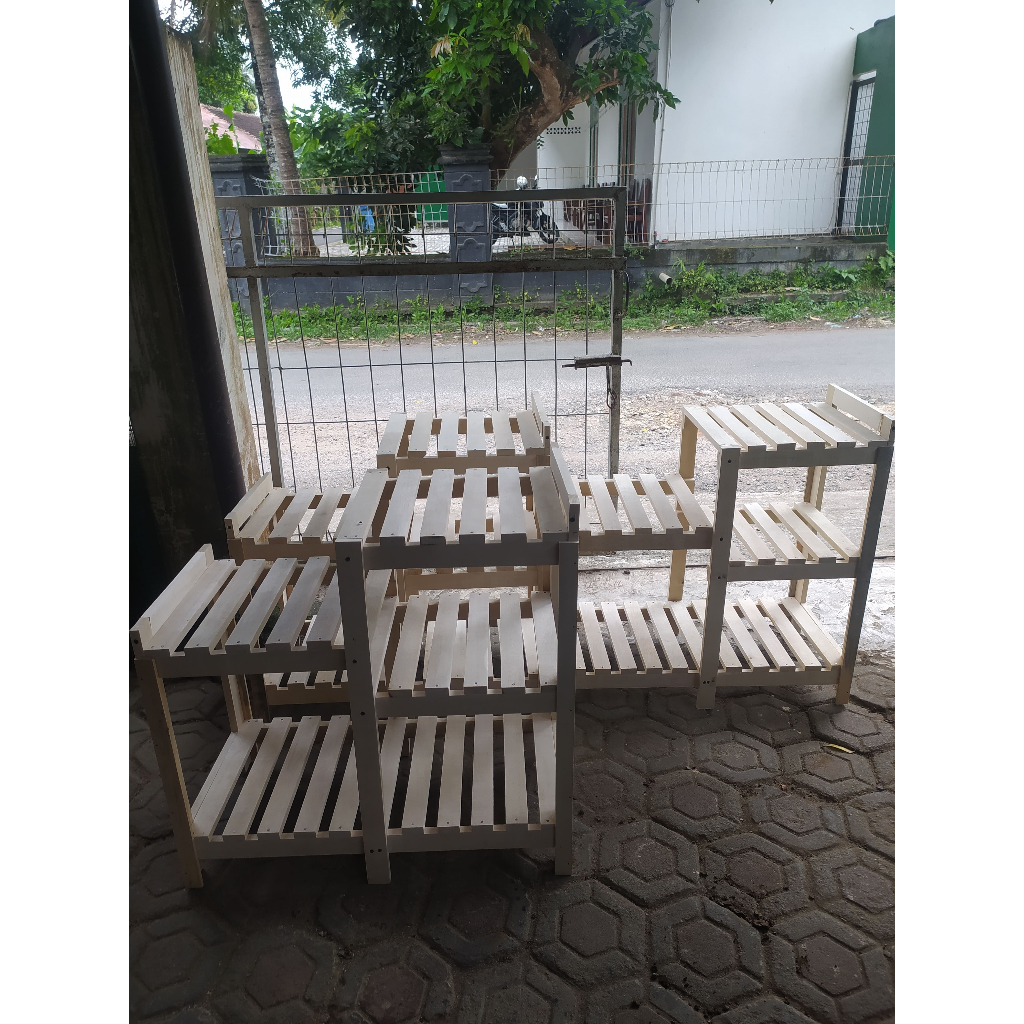 Rak dispenser air galon dari kayu termurah/ tempat galon kayu