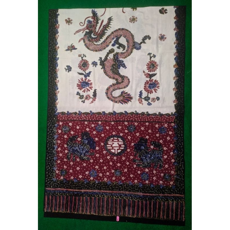 selendang batik tulis Lasem motif naga