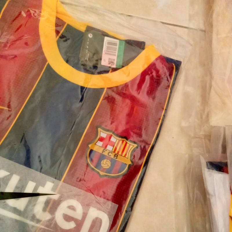 Barca home 2020 player issue