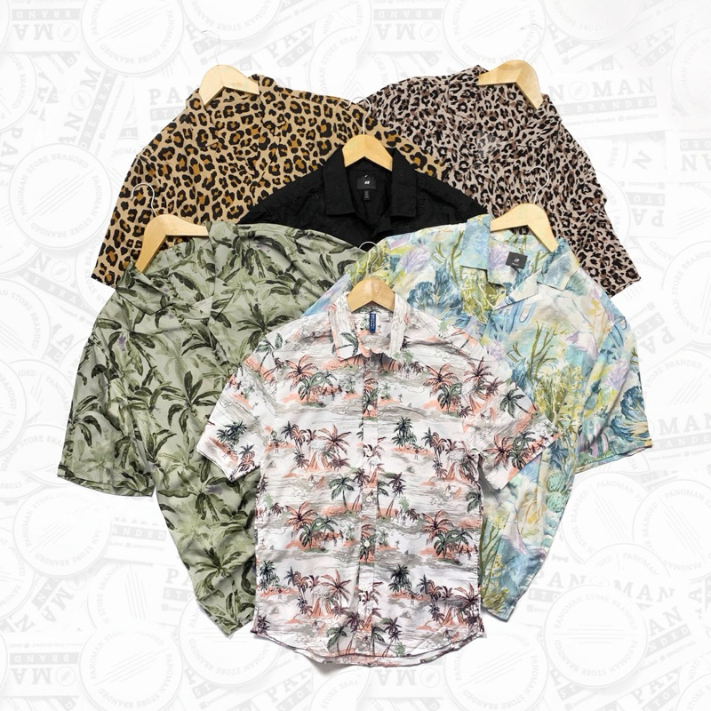 H&M KEMEJA PENDEK MOTIF