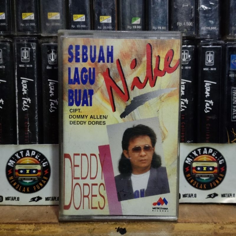 Kaset Pita - Deddy Dores - Sebuah Lagu Buat Nike - Radio Tape - Kaset - Radio - Pemutar Kaset - Retr