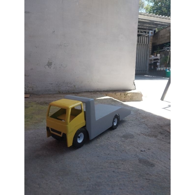 miniatur towing skala truk plastik mbois