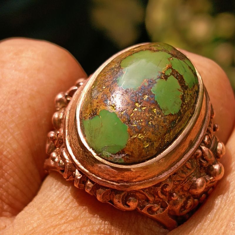Batu Pirus Persia Hijau Kedondong  Urat Emas Istimewa Natural