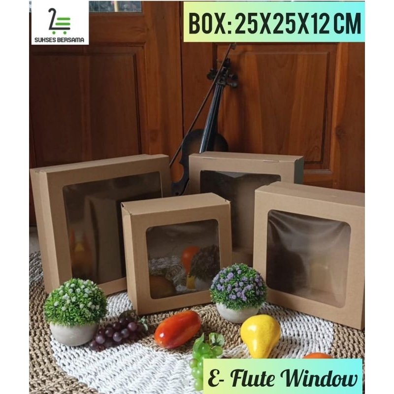 

Dus Box E-Flute 25x25x12cm window/Kotak Kemasan/Hampers Kue Puding ini