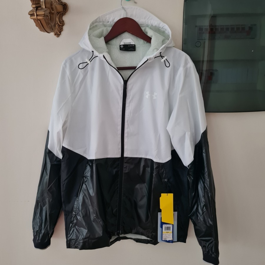 Jaket Hoodie UNDER-ARMOUR UA Recover Legacy Windbreaker Original 100%