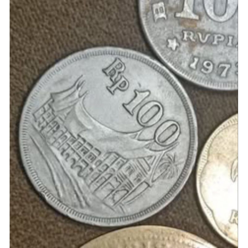 Koin Kuno Rp100,- tahun 1973
