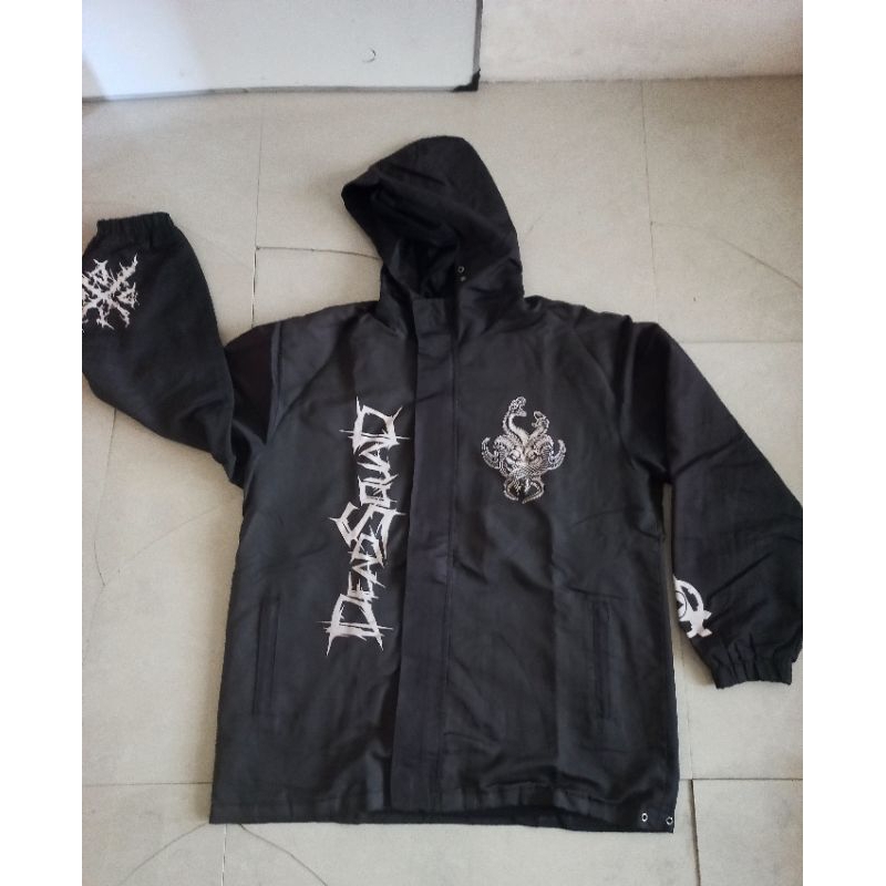windbreaker deadsquad - snake goat