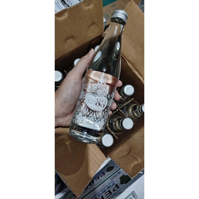 

Ron88 Mineral Water Glass Bottle 330ml x 12