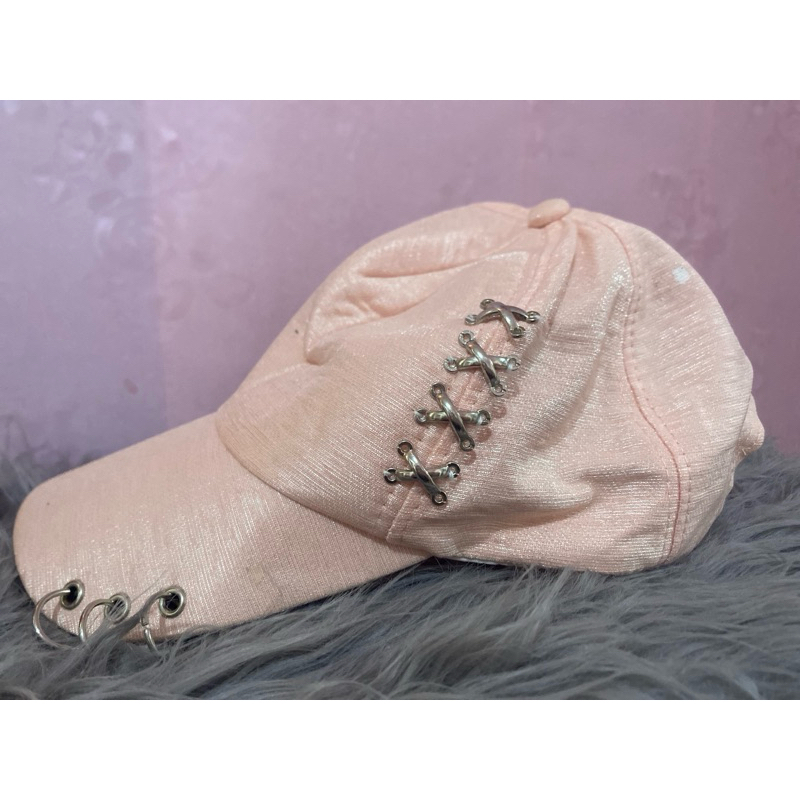 [Pre-Loved] Topi Cantik H&M