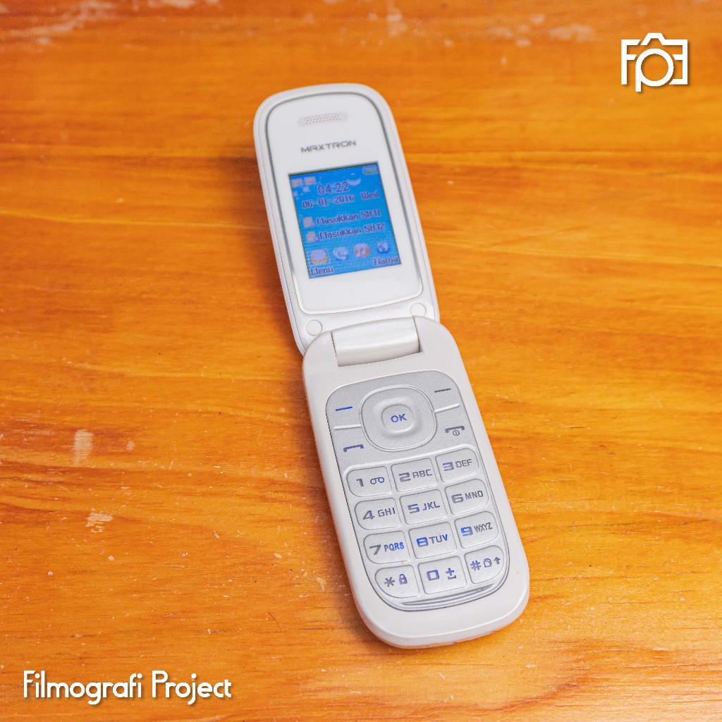 Maxtron F2 Flip Phone - HP Jadul Lama Vintage Handphone Hand Phone