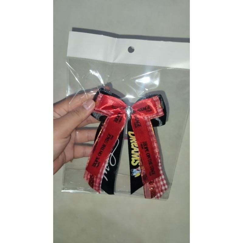 

CARD HOLDER+PITA LS JHOPE