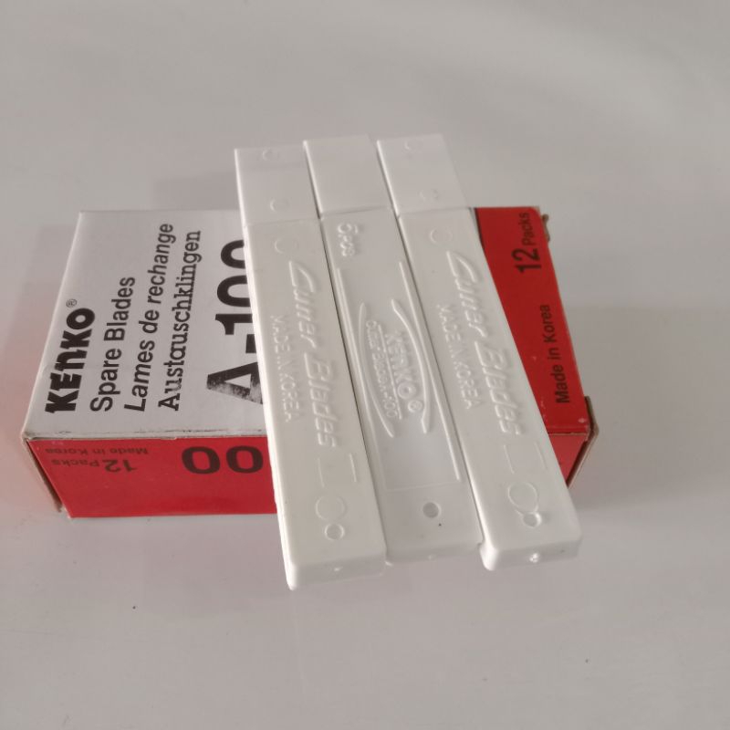 

Isi Pisau Cutter Kecil Isi 5 Pcs