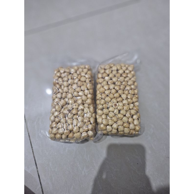 

ROASTED HAZELNUTS 500GR VACUM PACKED