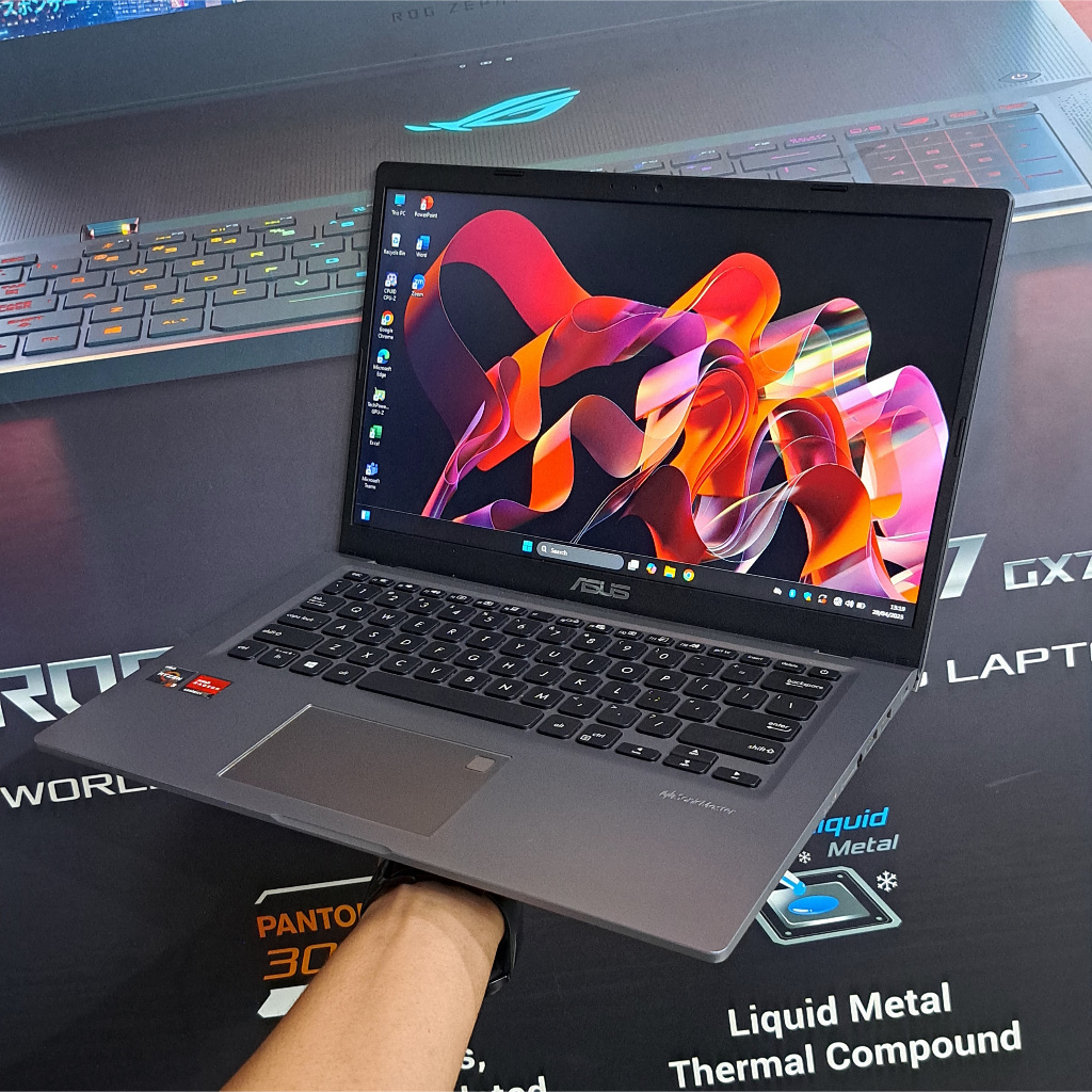 Asus vivobook Y1411CDA AMD RYZEN 3-3250U RAM 8GB SSD 256GB