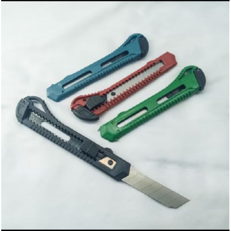 

PISAU KATER ISI 12 PCS PISAU CUTTER BESAR L500 KEMASAN RENCENG