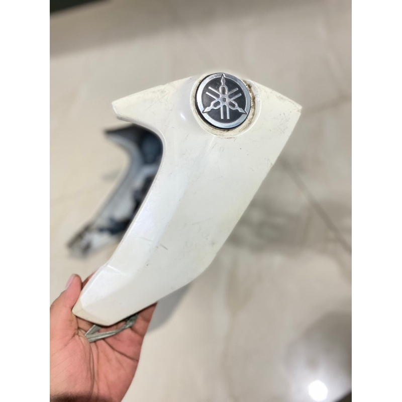 sayap tangki cover sayap byson sayap yamaha byson original