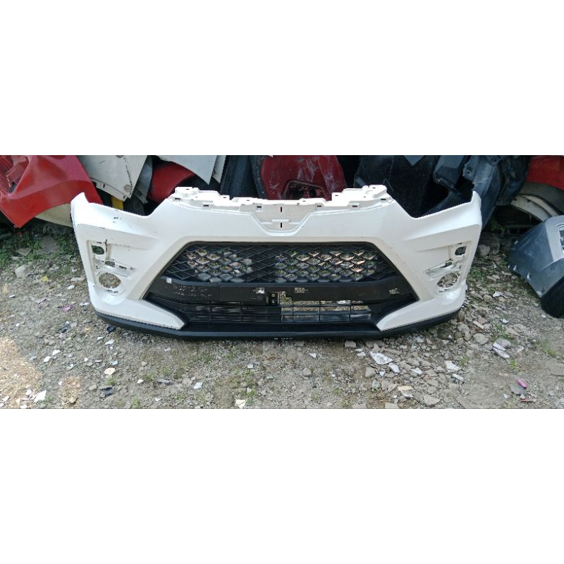 Bemper Depan Toyota Raize Original