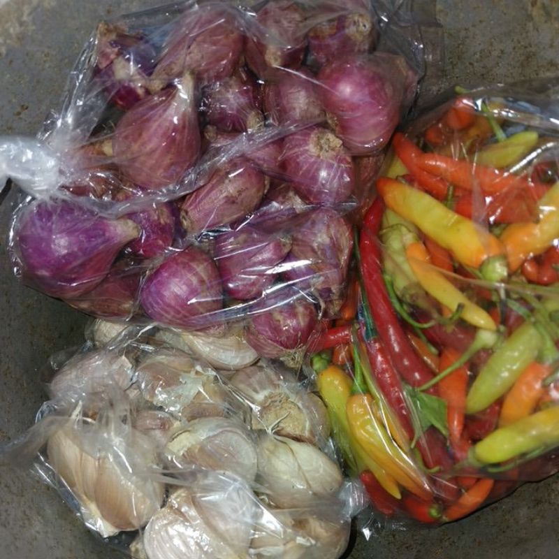 

bawang merah , bawang putih , cabe paket hemat 1