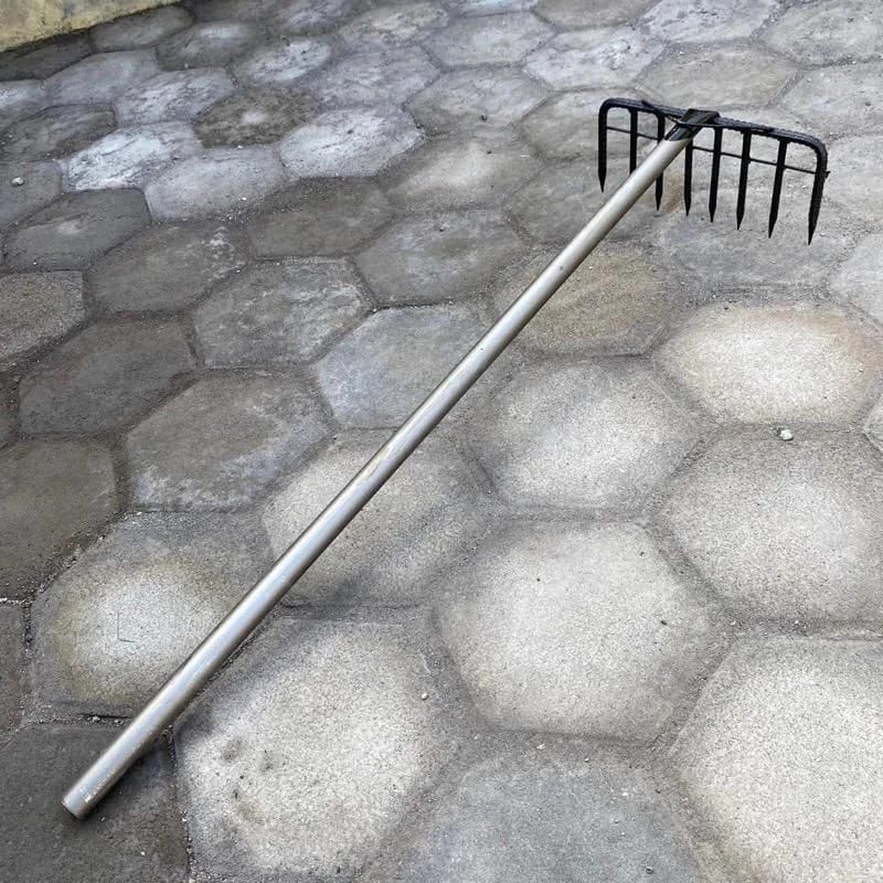Raflezia [] Garukan Rumput / Garukan Sampah / Pembersih Selokan Dengan Gagang Besi