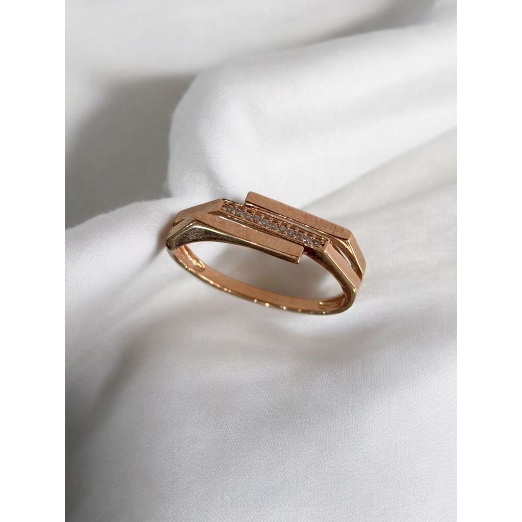 Cincin Emas Asli Asimetrik Unik Mata Sirkon Rose Gold UBS 17K
