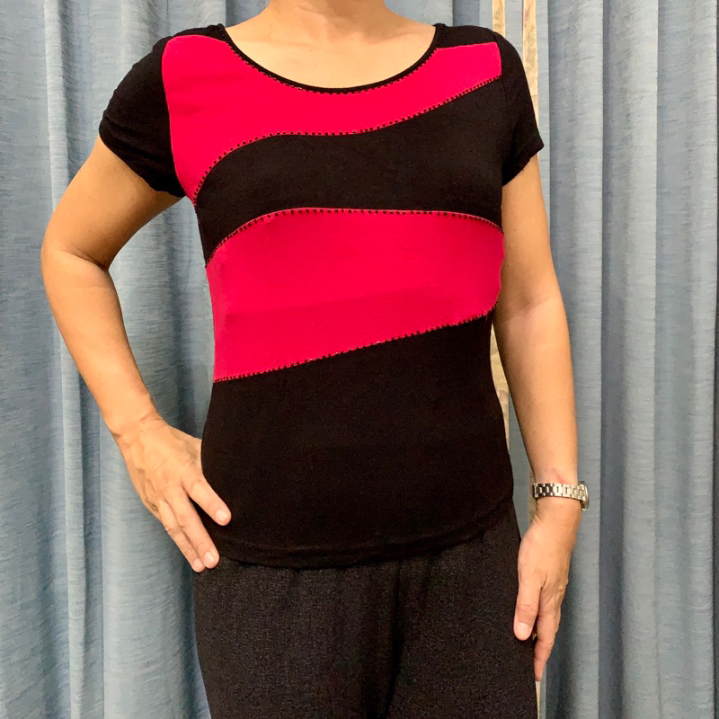 Atasan wanita / Kaos wanita hitam pink fanta