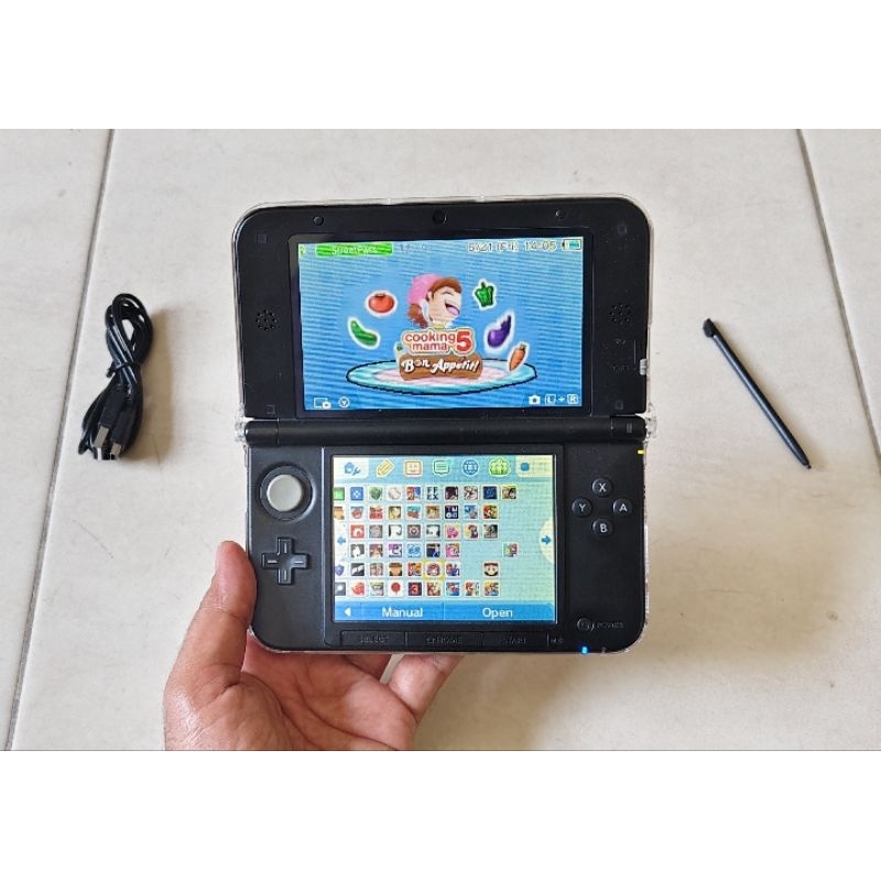 Nintendo 3ds xl cfw 32gb full game