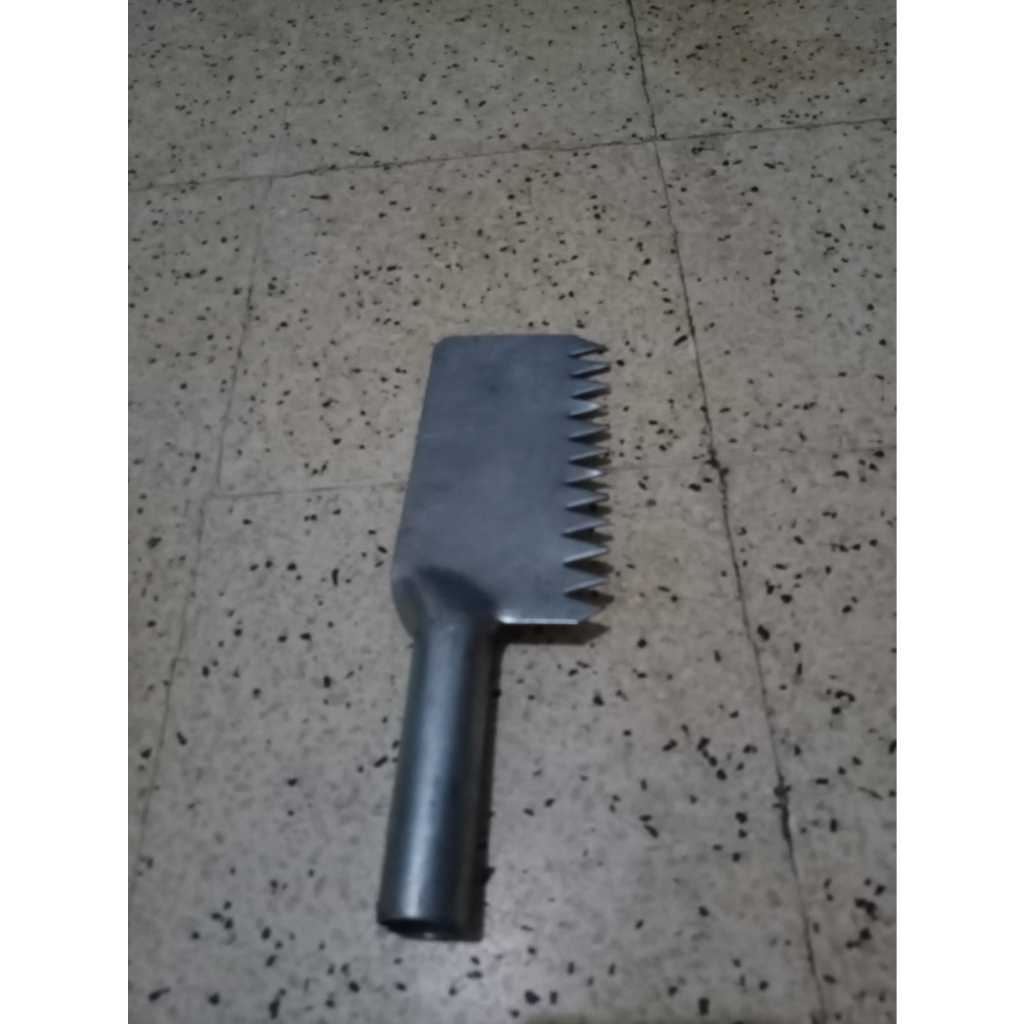 PISAU ES BATU/GERGAJI ES BATU