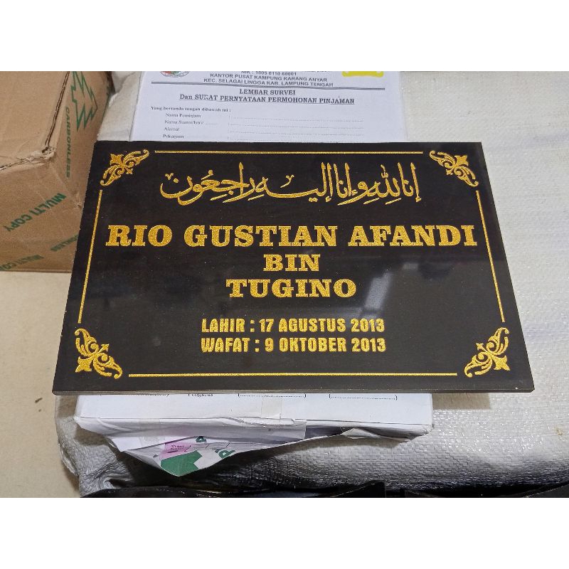 PROMO TOKO BARU  BATU NISAN GRANIT / COSTUM NISAN GRANIT HITAM EMAS / COSTUM PRASASTI NISAN GRANIT H