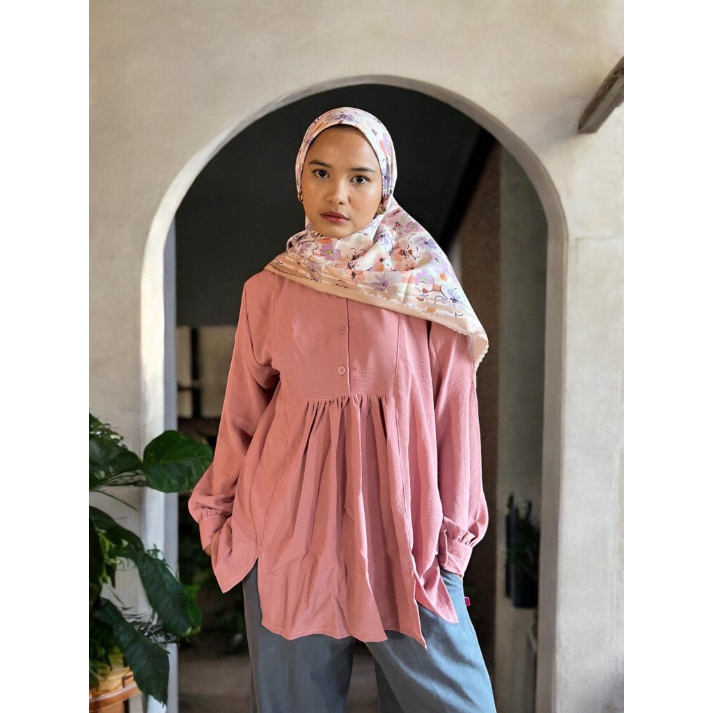 Kerudung Premium Voal Harumi Scarf 05 - Light Brown | RADINKA Floral High Fashion Hijab