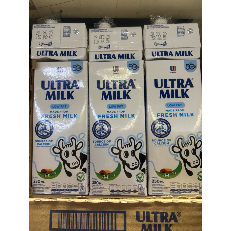 

Grosir Susu Ultra Cair Low Fat Hi-Calsium Plain 250mL