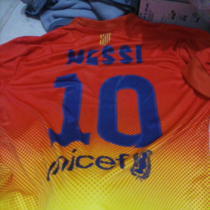 Baju Bola Nameset Messi