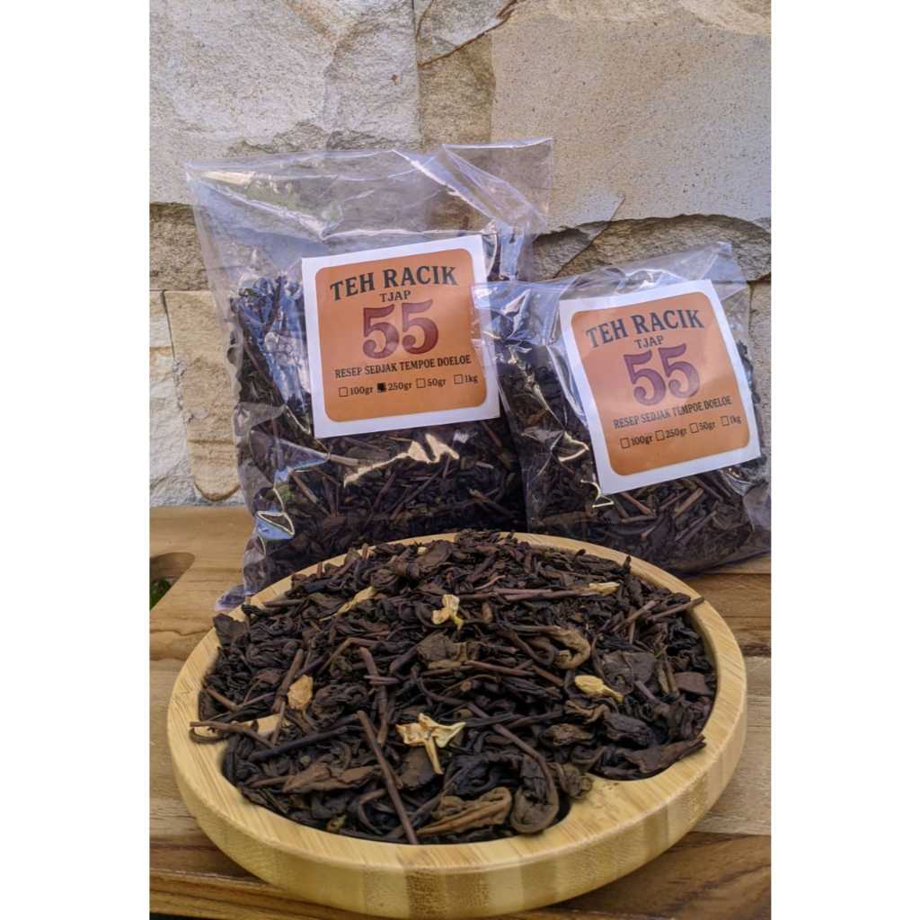

Teh Racik Asli Solo (250gr) Teh Racik Asli Solo Tjap Mama_55 ukuran 250gr