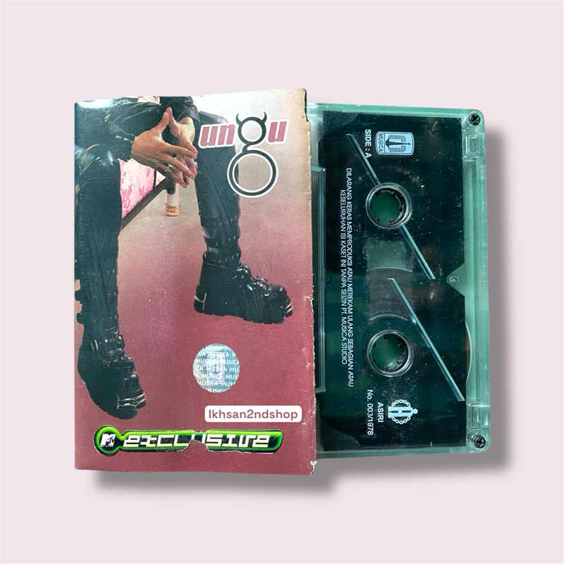 Kaset Pita Ungu Tempat Terindah