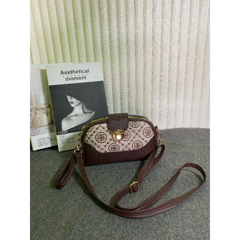 tas selempang wanita bahan Tory Tori mini Sling bag pesta 20x12cm tali panjang 120