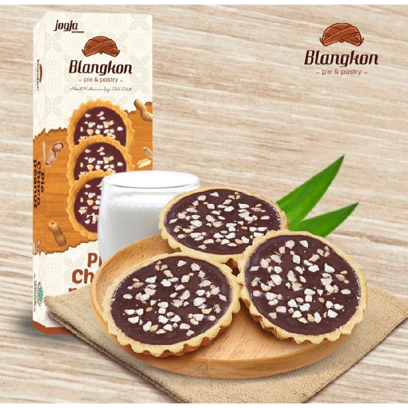 

Pie Blangkon Chocolate Peanut