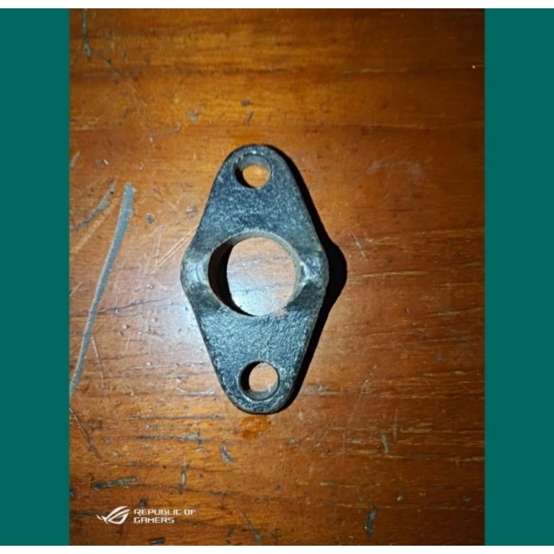 injector valve clamp/klem dudukan baut injector yanmar TS155/TS180/TS230/2T/3T