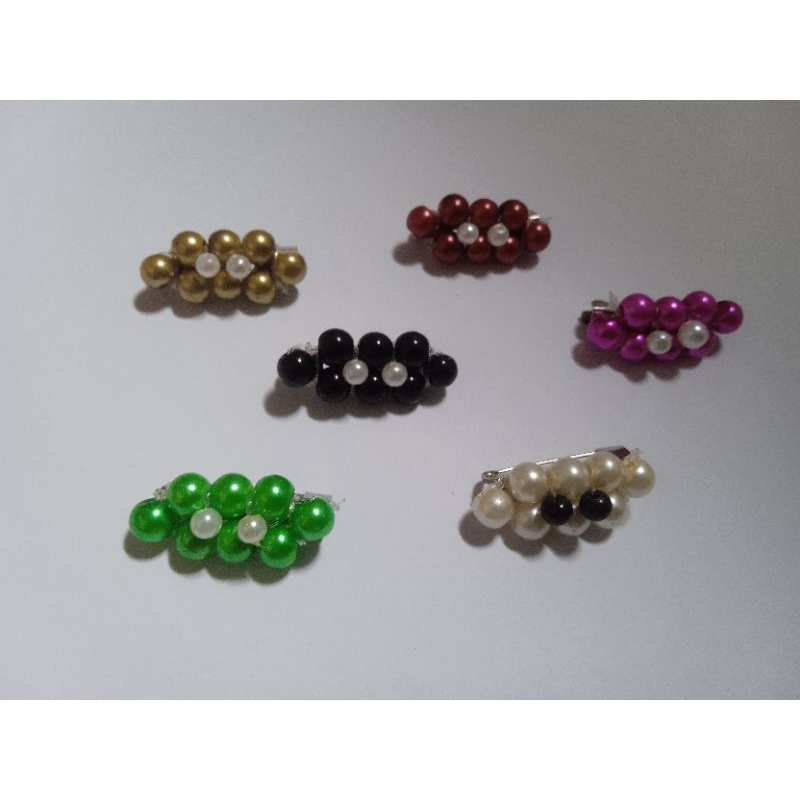 Bros dagu mutiara, bros mutiara