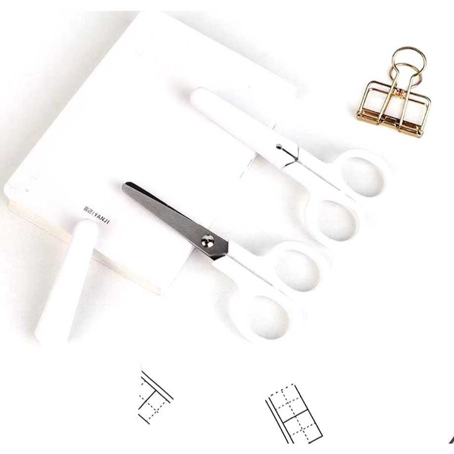

1Pc Gunting Putih Aesthetic White Scissors Mini