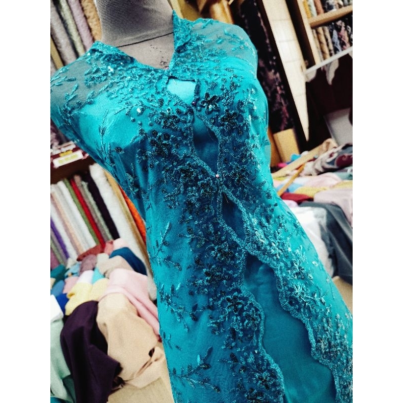 tulle Payet / kain kebaya Payet / harga persetengah meter