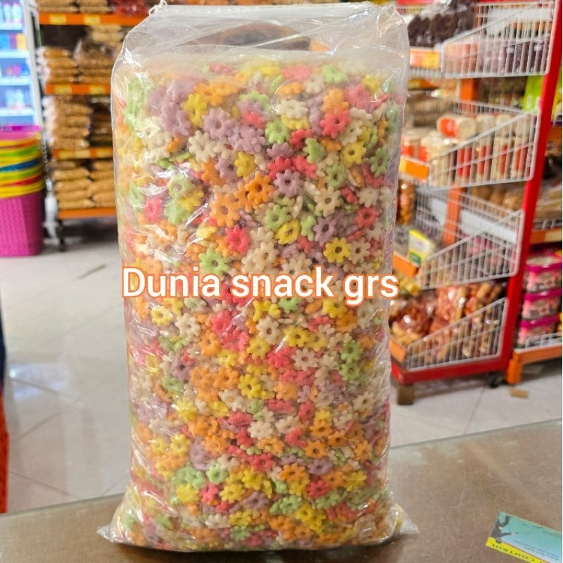 

Pilus Sakura Warna Murah 1Kg / Kembang Ribut Murah