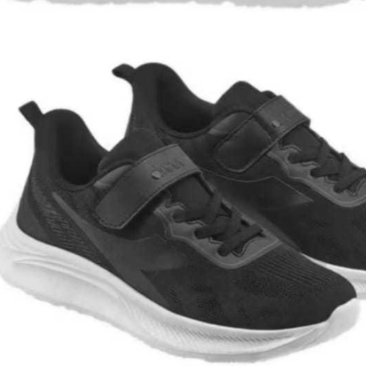 Size 35. Sepatu Anak DIADORA ORIGINAL. BLACK. Sepatu Olahraga Sekolah Kids. Hitam. Anak Sekolah SD