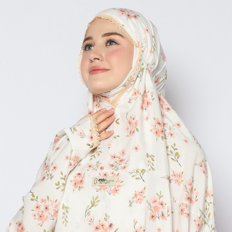 mukena rayon viscose renda putih hitam sahira,mukena viral,mukena travel,mukena motif