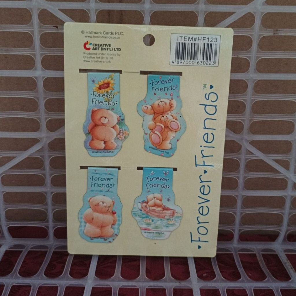 

Pembatas Buku Magnetic Book Mark Forever Friends Creative Art