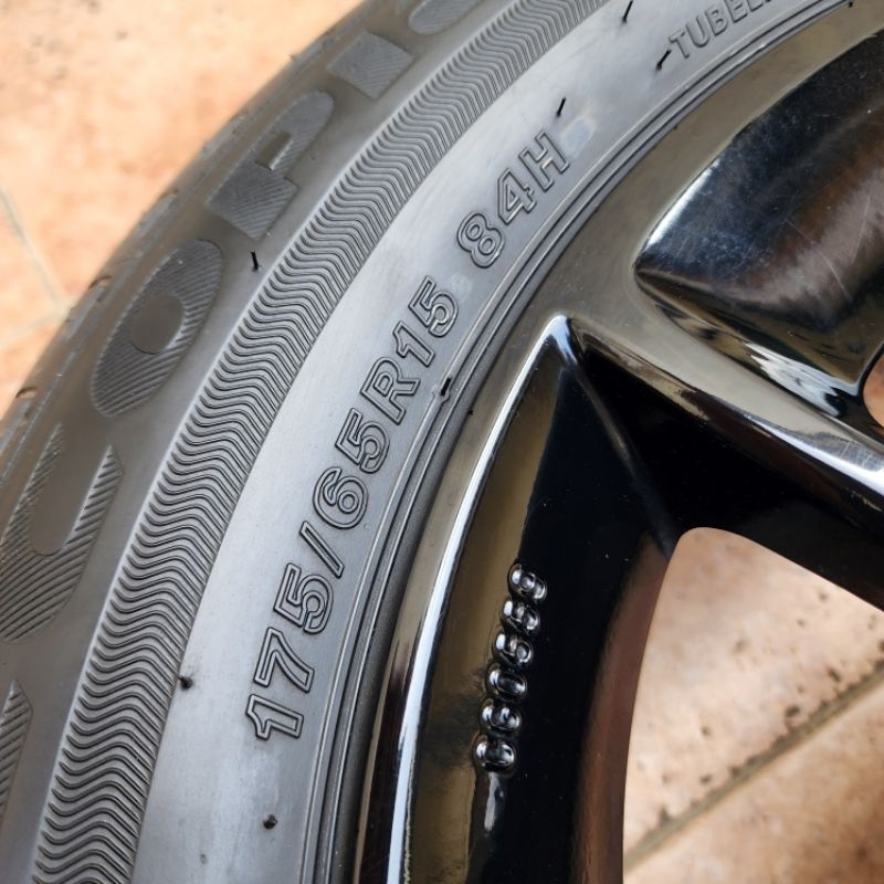 Velg Ban Original Bawaan Suzuki Ignis