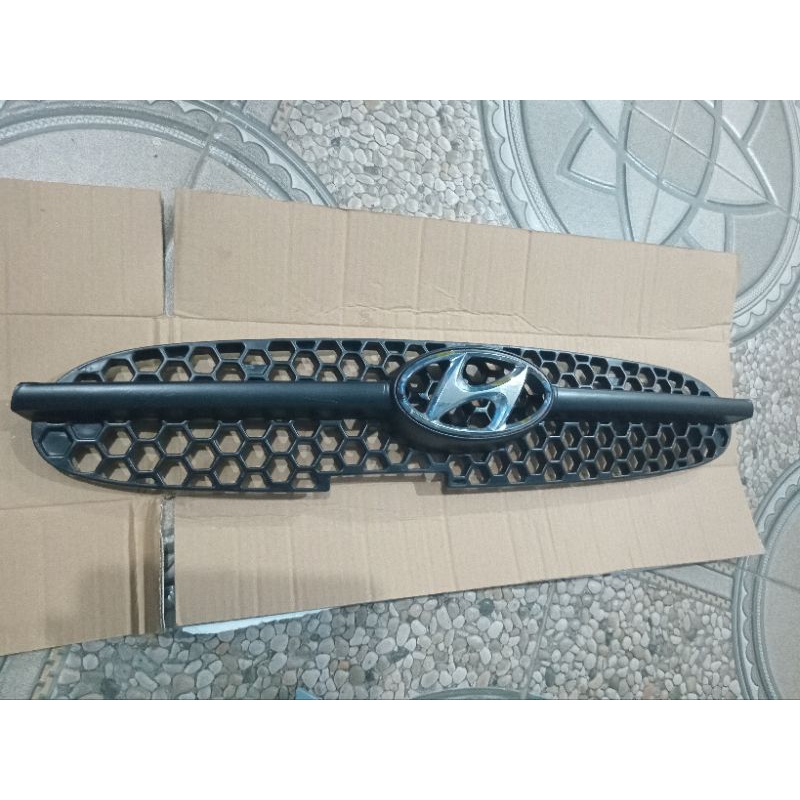 gril depan hyundai atoz tahun 2002 2003 2004