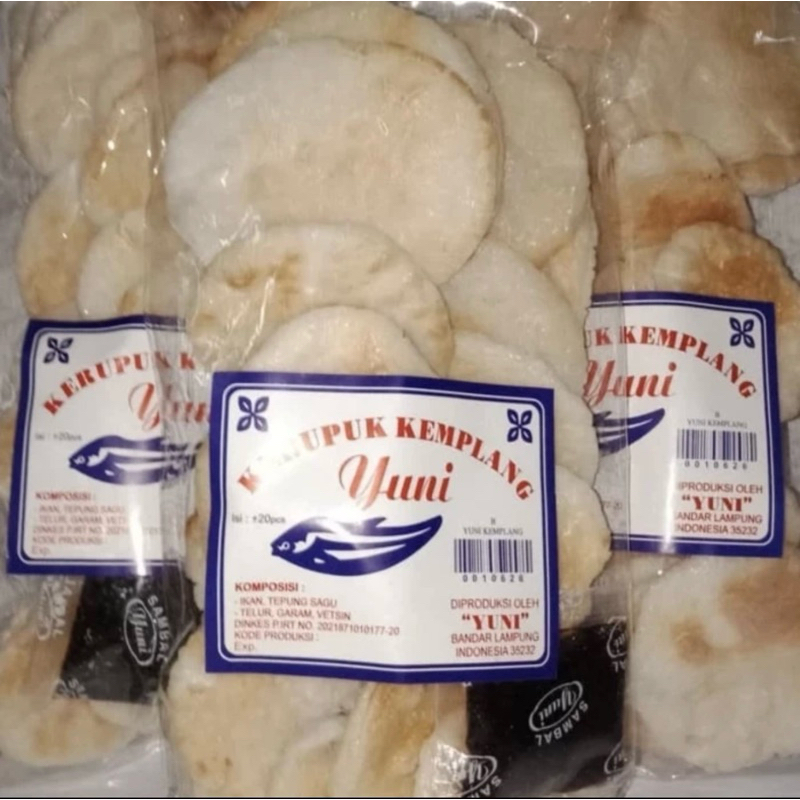 

Kerupuk kemplang Yuni oleh oleh khas lampung