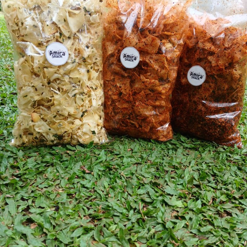 

PROMO 1kg Kripset kriwil Amira Snack keripik singkong bumbu chili oil extra daun jeruk