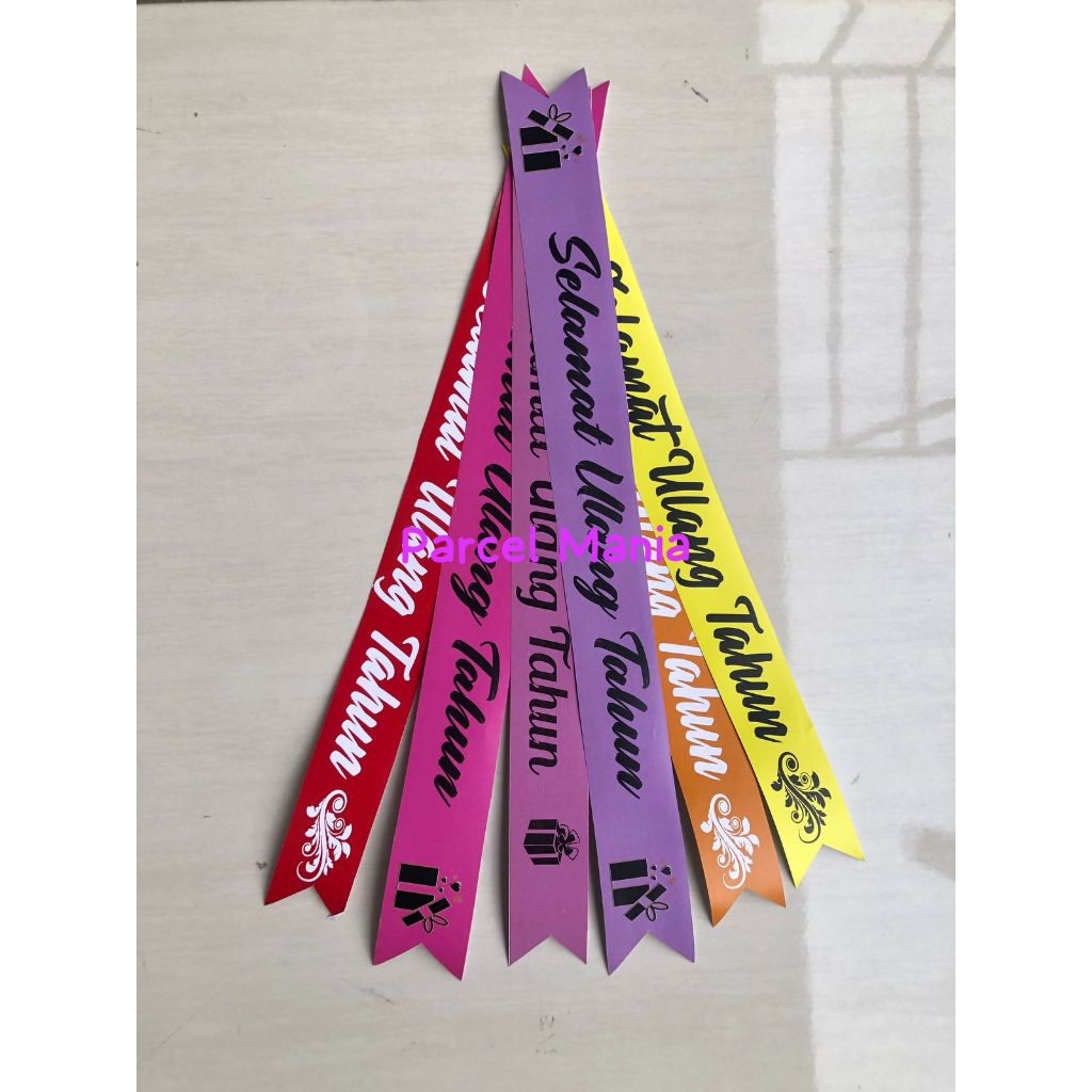 

Hiasan Parcel Ulang Tahun 1 Pack Isi 100 Pcs Selempang Pita Parsel Hampers