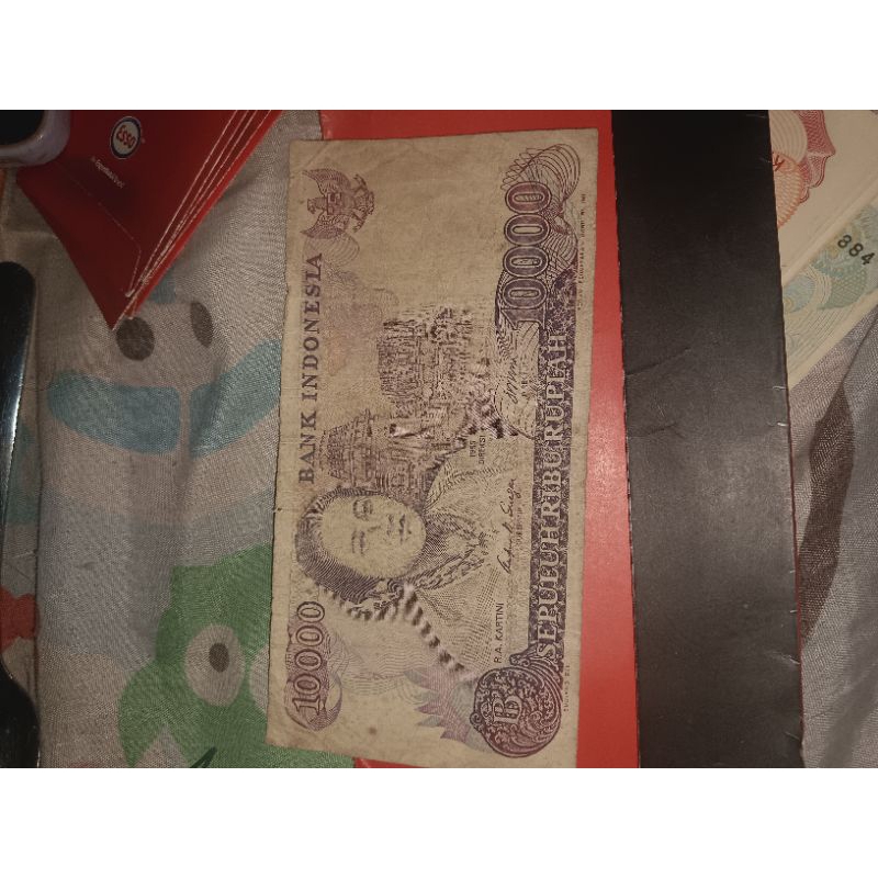 uang kertas kuno 10rb tahun 1985