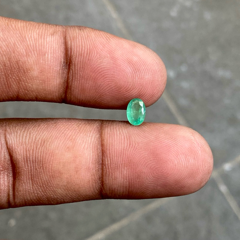 Batu Zamrud Colombia Natural zambian Ethiopian emerald jamrud ukuran kecil Dim 6.2x4.5x3